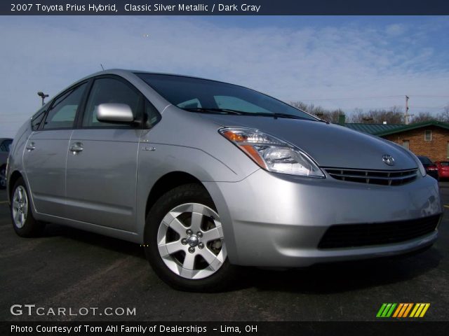 2007 Toyota Prius Hybrid in Classic Silver Metallic