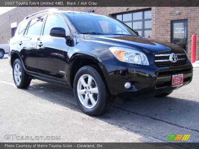 2007 Toyota RAV4 Limited 4WD in Black