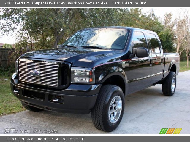 2005 Ford F250 Super Duty Harley Davidson Crew Cab 4x4 in Black