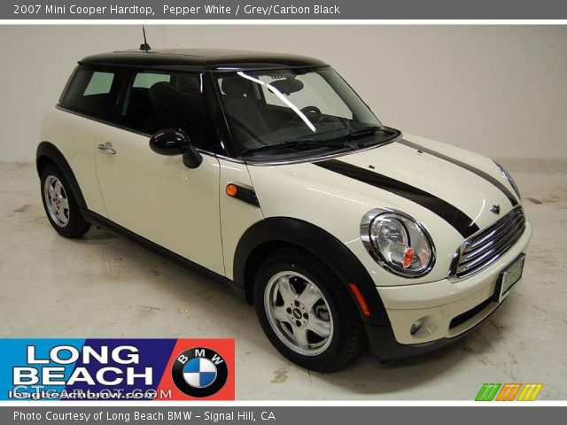 2007 Mini Cooper Hardtop in Pepper White
