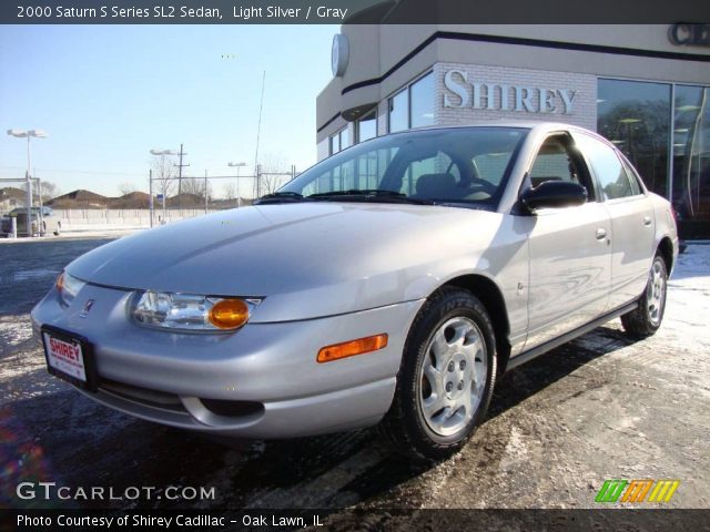 2000 Saturn S Series SL2 Sedan in Light Silver