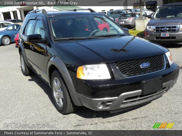2006 Ford Freestyle SEL in Black