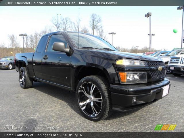 2006 Chevrolet Colorado LS Extended Cab in Black