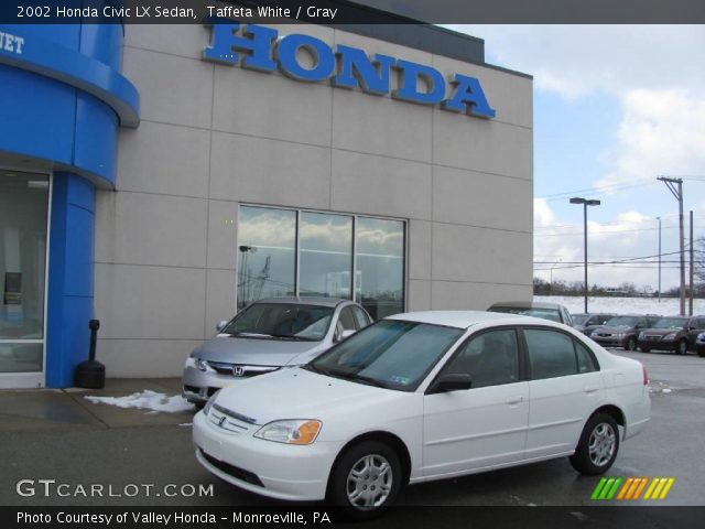 2002 Honda Civic LX Sedan in Taffeta White