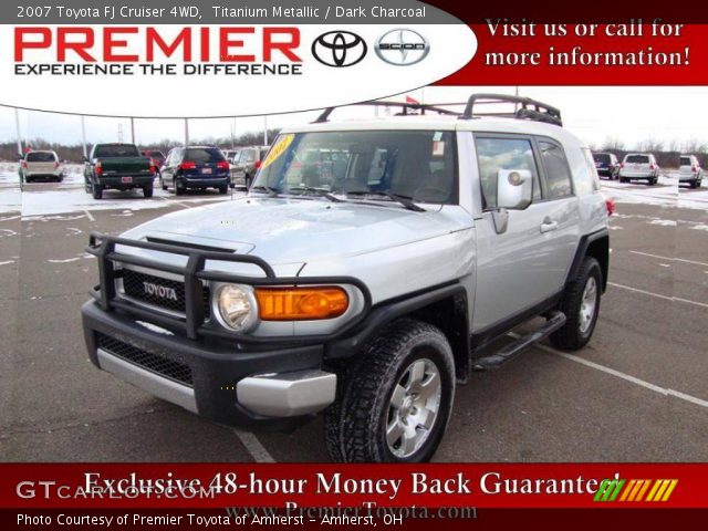 2007 Toyota FJ Cruiser 4WD in Titanium Metallic