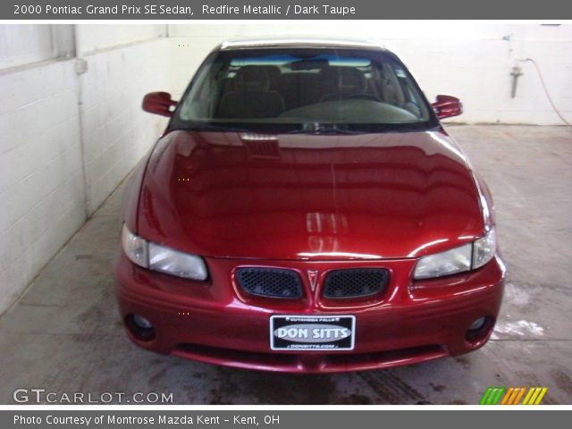 2000 Pontiac Grand Prix SE Sedan in Redfire Metallic