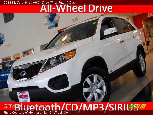2011 Kia Sorento LX AWD in Snow White Pearl