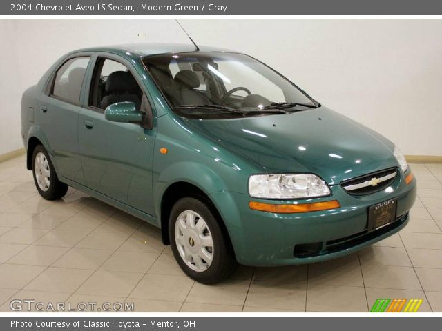 2004 Chevrolet Aveo LS Sedan in Modern Green
