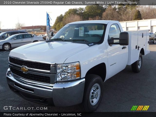 2010 Chevrolet Silverado 2500HD Regular Cab Chassis in Summit White
