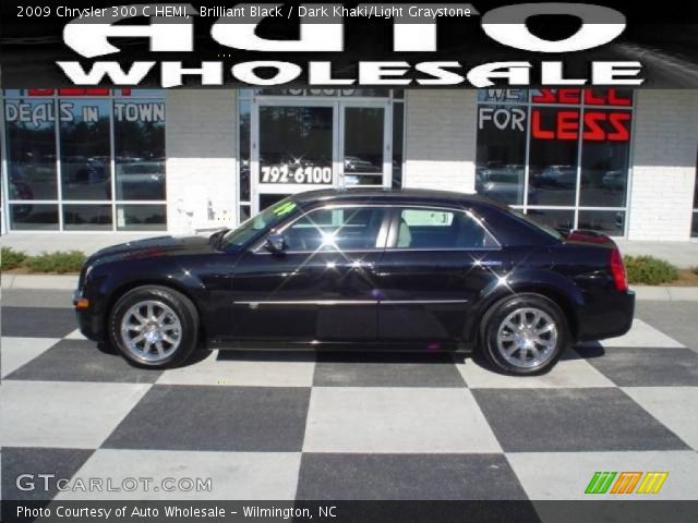 2009 Chrysler 300 C HEMI in Brilliant Black