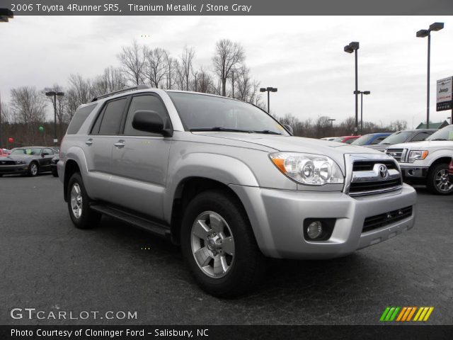 2006 Toyota 4Runner SR5 in Titanium Metallic
