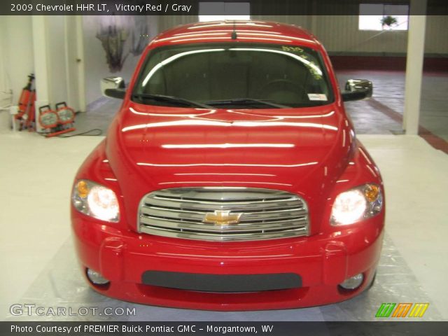 2009 Chevrolet HHR LT in Victory Red