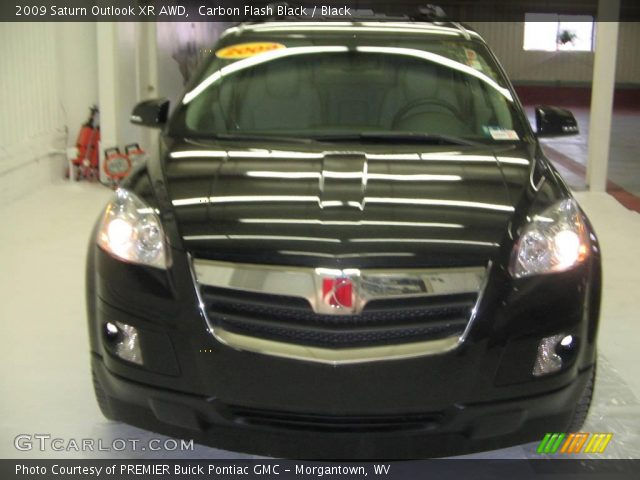 2009 Saturn Outlook XR AWD in Carbon Flash Black