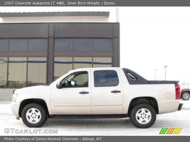 2007 Chevrolet Avalanche LT 4WD in Silver Birch Metallic