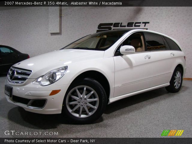 2007 Mercedes-Benz R 350 4Matic in Alabaster White