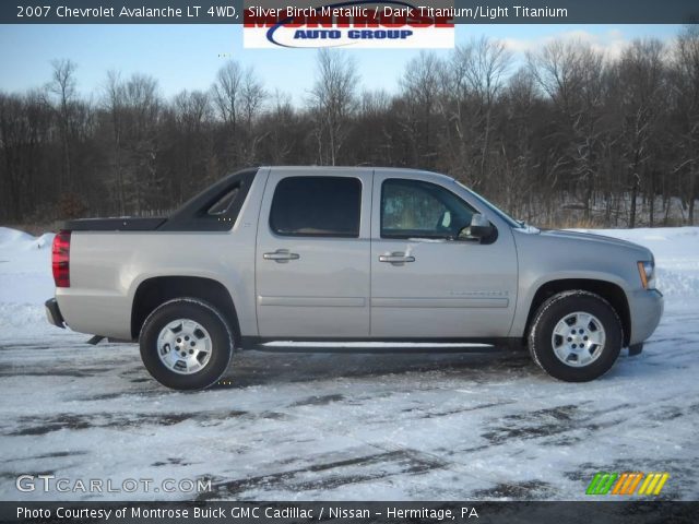 2007 Chevrolet Avalanche LT 4WD in Silver Birch Metallic