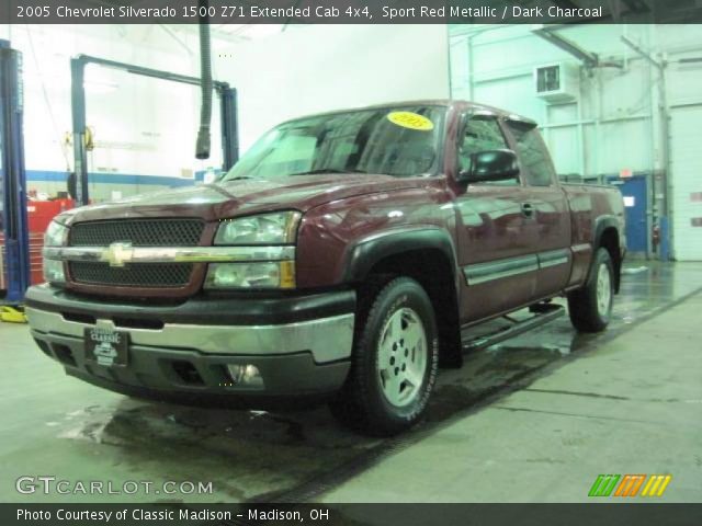 2005 Chevrolet Silverado 1500 Z71 Extended Cab 4x4 in Sport Red Metallic