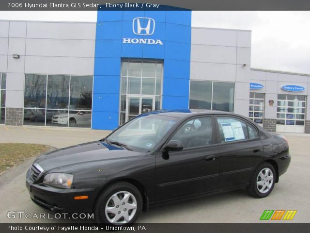 2006 Hyundai Elantra GLS Sedan in Ebony Black