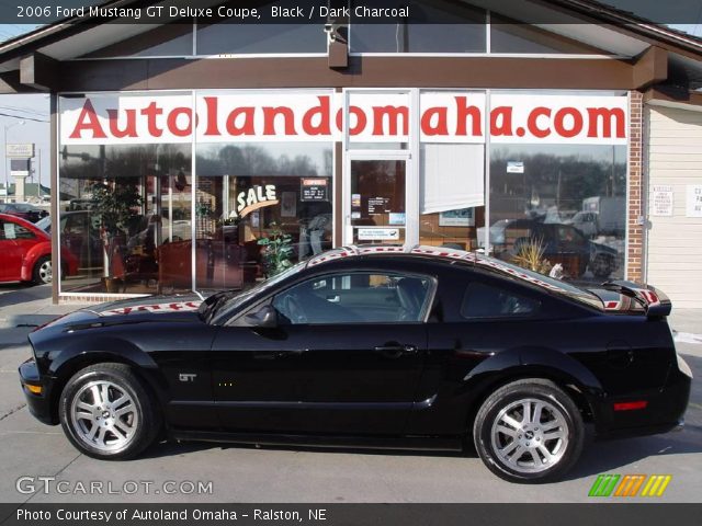 2006 Ford Mustang GT Deluxe Coupe in Black
