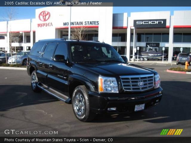 2005 Cadillac Escalade ESV AWD in Black Raven