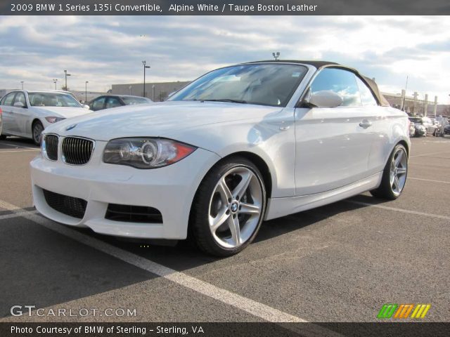 2009 BMW 1 Series 135i Convertible in Alpine White