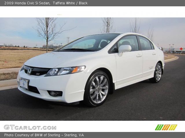 2009 Honda Civic Si Sedan in Taffeta White