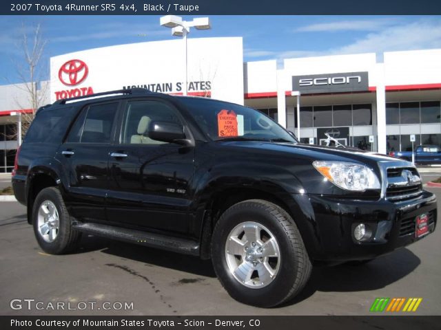 2007 Toyota 4Runner SR5 4x4 in Black