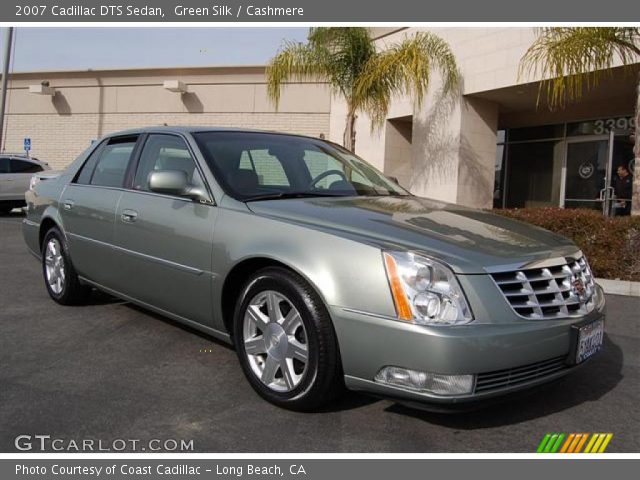 2007 Cadillac DTS Sedan in Green Silk