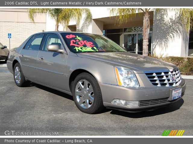 2006 Cadillac DTS  in Light Cashmere Metallic