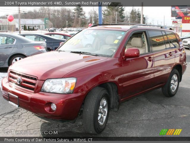 2004 Toyota Highlander V6 4WD in Sundown Red Pearl
