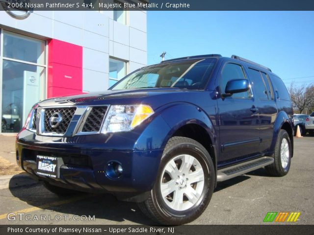 2006 Nissan Pathfinder S 4x4 in Majestic Blue Metallic