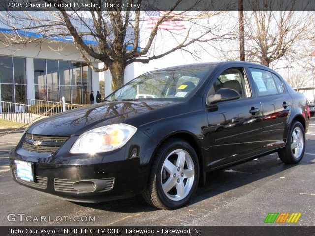 2005 Chevrolet Cobalt LS Sedan in Black