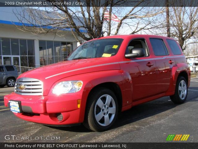 2009 Chevrolet HHR LS in Victory Red