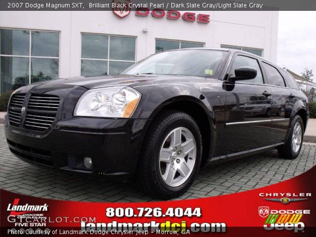 2007 Dodge Magnum SXT in Brilliant Black Crystal Pearl