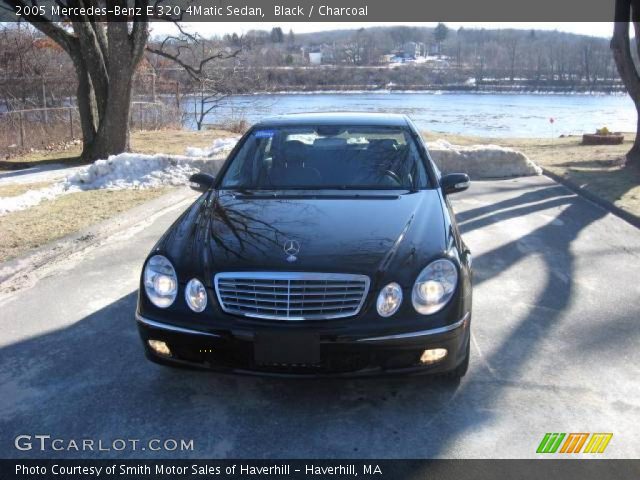 2005 Mercedes-Benz E 320 4Matic Sedan in Black