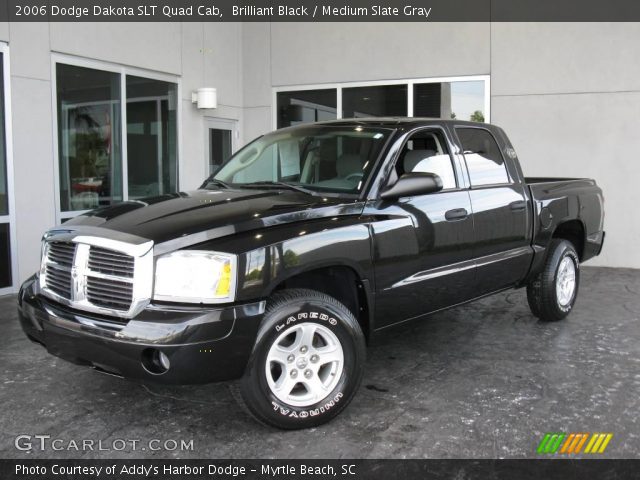 2006 Dodge Dakota SLT Quad Cab in Brilliant Black