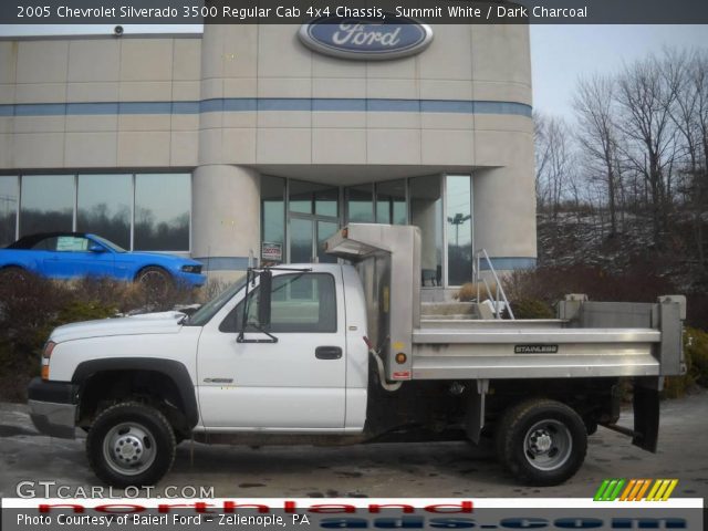 2005 Chevrolet Silverado 3500 Regular Cab 4x4 Chassis in Summit White