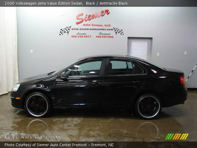 2006 Volkswagen Jetta Value Edition Sedan in Black