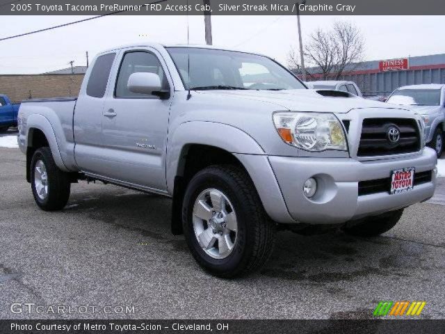 2005 Toyota Tacoma PreRunner TRD Access Cab in Silver Streak Mica