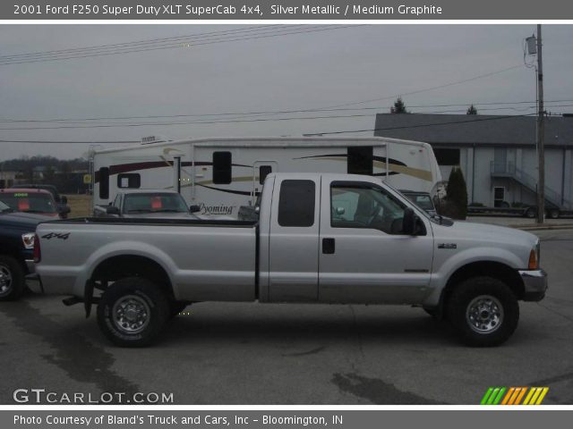 2001 Ford F250 Super Duty XLT SuperCab 4x4 in Silver Metallic