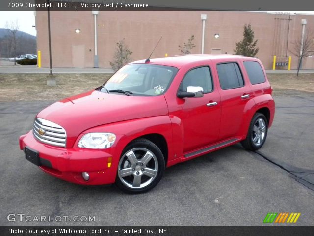 2009 Chevrolet HHR LT in Victory Red