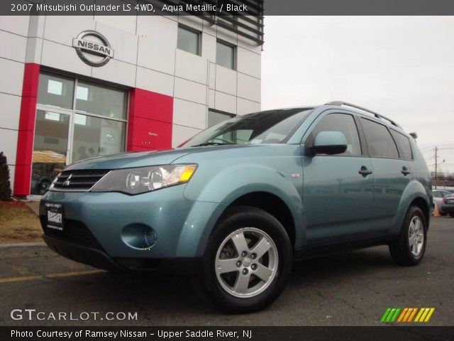 2007 Mitsubishi Outlander LS 4WD in Aqua Metallic