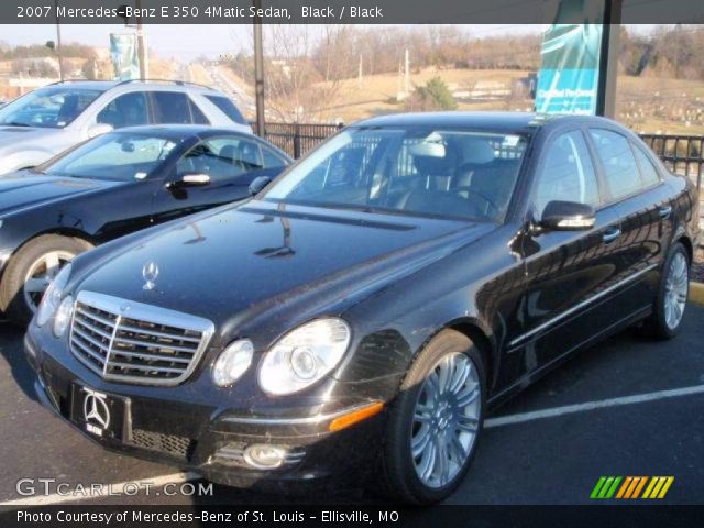 2007 Mercedes-Benz E 350 4Matic Sedan in Black