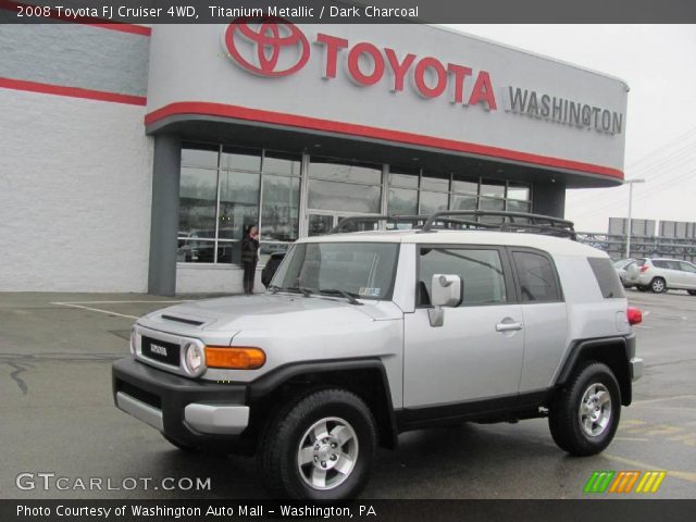2008 Toyota FJ Cruiser 4WD in Titanium Metallic
