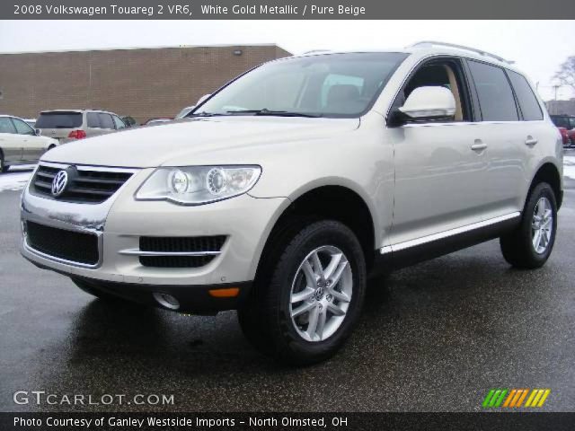 2008 Volkswagen Touareg 2 VR6 in White Gold Metallic