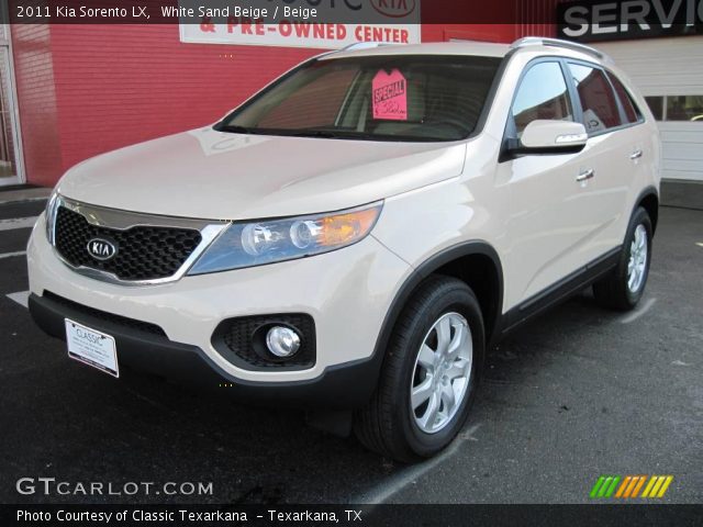 2011 Kia Sorento LX in White Sand Beige