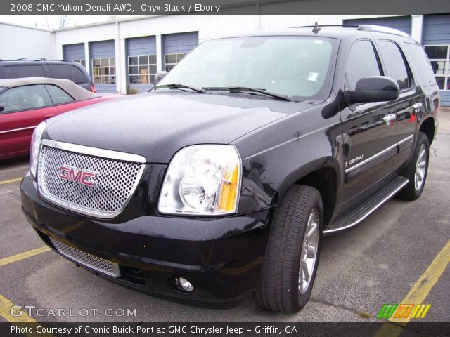 2008 GMC Yukon Denali AWD in Onyx Black