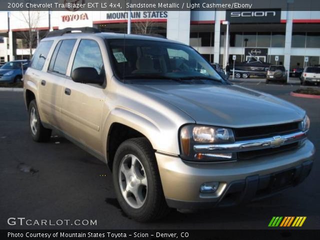 2006 Chevrolet TrailBlazer EXT LS 4x4 in Sandstone Metallic
