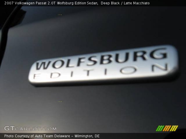 2007 Volkswagen Passat 2.0T Wolfsburg Edition Sedan in Deep Black