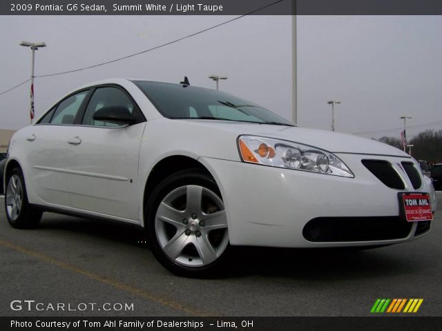 2009 Pontiac G6 Sedan in Summit White